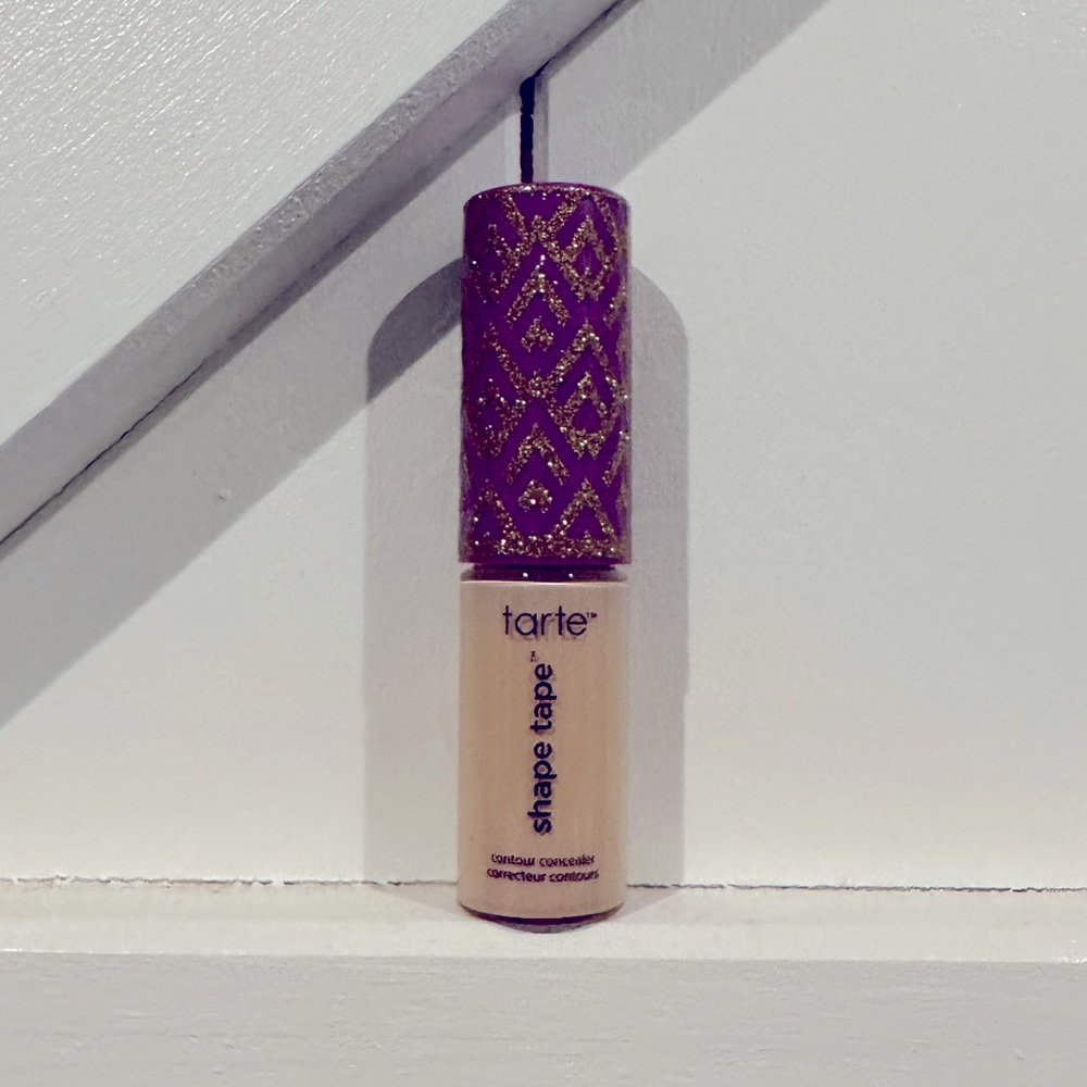 Tarte Shape Tape Concealer - Fair-light neutral color